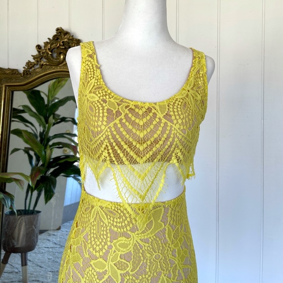 Luxxel Yellow Lace Set - Picture 5 of 5